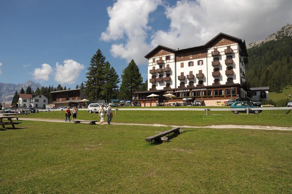 Hotel Lavaredo Misurina Kültér fotó